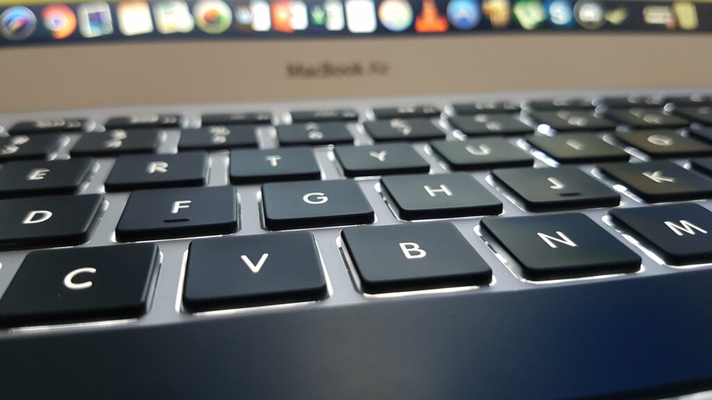 Digging up the Past: OS X File Versioning
